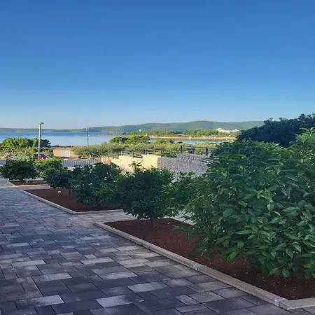 Analena - Two Bedroom 3