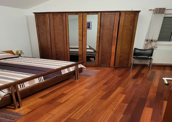 Analena - Two Bedroom 3